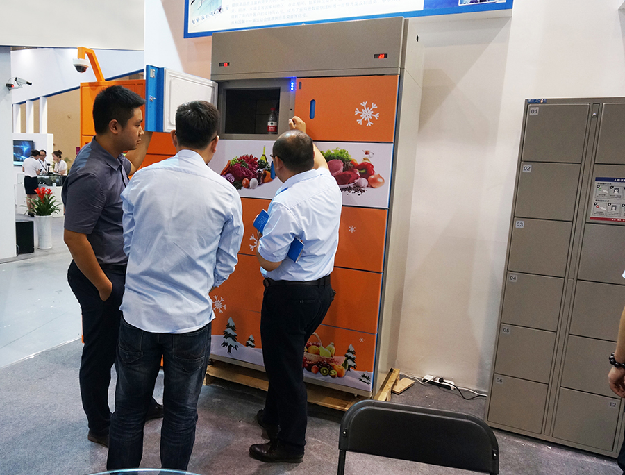 體驗智能生鮮柜 體驗智能生鮮柜